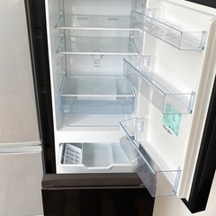 冷蔵庫(HISENSE 2023年製　162l)
の画像