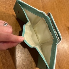 三つ折り財布　女子　子供　ピンク　水色　グラデーション　カードケース　小銭の画像