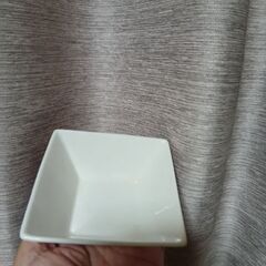スクエア小鉢の画像