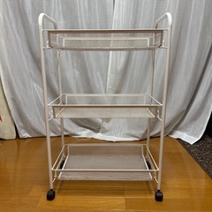 IKEA  HORNAVAN スチールラック3段　白の画像