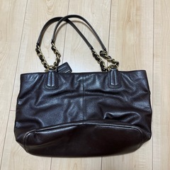 COACH コーチ トートバッグ 馬車 チェーン レザー ダークブラウンの画像