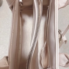 SNIDEL スクエアパッドロックバッグ (オフホワイト)の画像