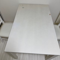 ダイニングテーブル&チェアの画像