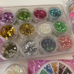 ハンドメイド　ネイル　パーツ　ラメ　ストーン　まとめ売りの画像