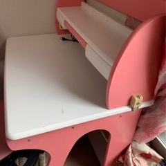 受け取り限定　ピンク　学習机と回転椅子セット　勉強机　チェアの画像