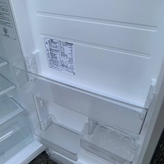 Hisense ノンフロン冷凍冷蔵庫  HR-B2302の画像