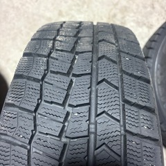 21年製造バリ溝8.5から8部山DUNLOPウィンターマックスWM02ロッキーライズ195/65R16の画像