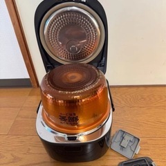 Panasonic SR-HBA101 IHジャ-炊飯器 ブラック2022年製」の画像