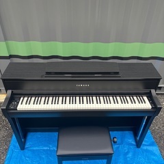 （美品）2019年製　YAMAHA CLP-675Bの画像