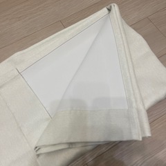 ニトリ　ホワイトプリーツカーテン　遮光1級　横105cm×縦210cm×2枚の画像