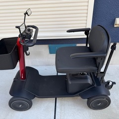 シニアカー　whill の画像