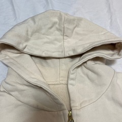 レディース　オフホワイト　パーカーの画像