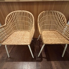 IKEA テーブル•チェア2脚セットの画像