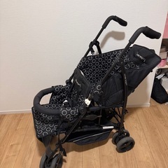 二人乗りベビーカーの画像