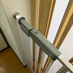 ペットゲート ペットドア 猫脱走防止 3.5CM間隔 柵 フェンスの画像