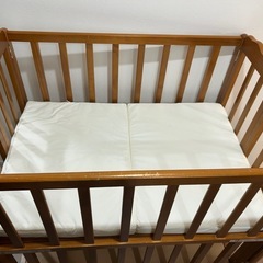 すりむスリムベビーベッド折り畳みの画像