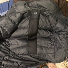 ユニクロ　ハイブリッドダウンパーカ　Lの画像