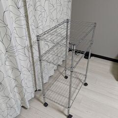 スチールラック　キャスター付きの画像