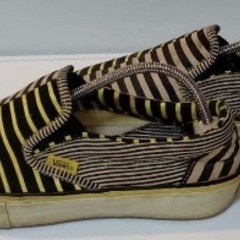 激レア‼️VANS ストライプ スリッポン 黒/黄の画像