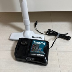 マキタ 充電式クリーナー 【バッテリー、充電器付き】の画像