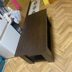 ダイニングテーブル(昇降式)の画像