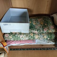 布団・毛布多数　11月15日土曜日10時から16時の画像