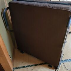 電動ベッド?　11月15日土曜日10時から16時の画像