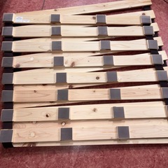 GYP1109 ニトリ　丸めてしまえるヒノキすのこベッドの画像