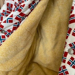 110　Lillinils-リリニルス- フード取り外し可能　ダウンの画像