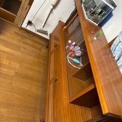 レトロ サイドボードの画像