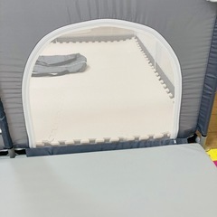 ベビーサークル 150×150 グレー メッシュの画像