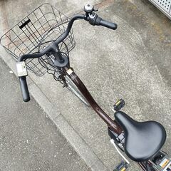 【極美品】YAMAHA ヤマハ 電動アシスト自転車 PAS Cheer PA26CH バッテリー8.9Ah 26インチ 2022年 パス チア カカオ 3段変速 電動自転車 譲渡証明書の画像