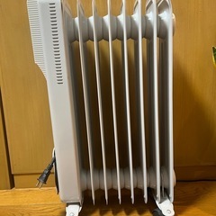 【11/15受渡し可】Hidamari マイコン式 オイルヒーターの画像