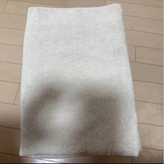 【中古】　無地　ベージュ　バスタオル　15枚セット　女性専用アロマエステ　業務用の画像