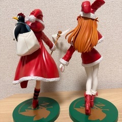 エヴァンゲリオン アスカとレイ 
サンタクロースフィギュアの画像