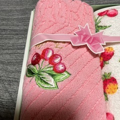 バスマットとバスタオルのセットの画像