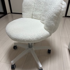 ダイニングチェアの画像