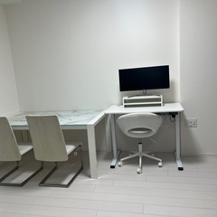 大理石調ダイニングテーブル　　　の画像