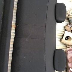 エッセカスタム☆リアシートセット☆ブラック☆ヘッドレスト付きの画像