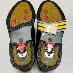 【期間限定 新品未使用】おまけ付き！防水設計スノーシューズ 25.5cm スパイク付きの画像