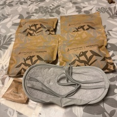 ハワイアンエアラインのアイマスクセットの画像