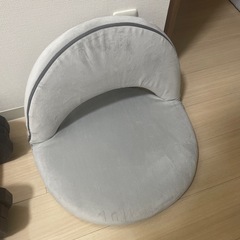 座椅子　おりたたみの画像
