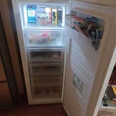 冷凍庫　アイリスオーヤマの画像
