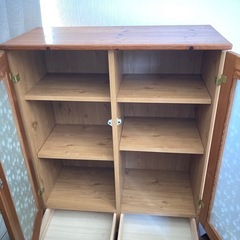 天然木　本棚の画像