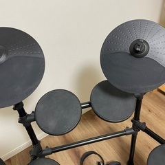 電子ドラムセットの画像