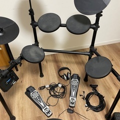 電子ドラムセットの画像