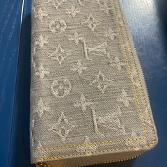 ⭐︎新品未使用⭐︎　ヴィトン　ジッピーウォレット　ウォッシュデニム　限定色　の画像