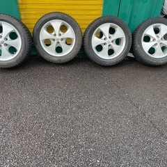 10アルファードスタットレスタイヤの画像