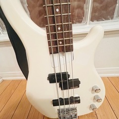 FERNANDES FRB-40 エレキベース(4弦)の画像