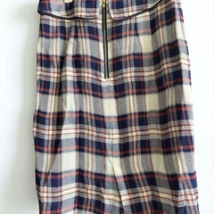 Apuweiser-riche（アプワイザーリッシェ）チェックタイトスカートの画像